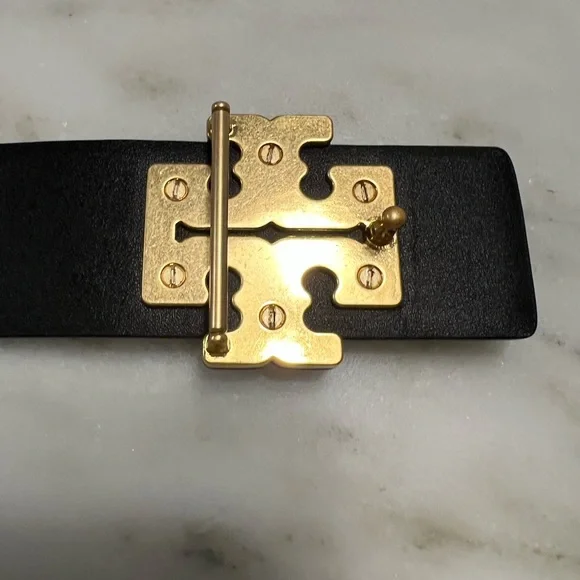 Tory Burch Eleanor 1.5” Black Leather Logo Belt - Picture 4 of 8